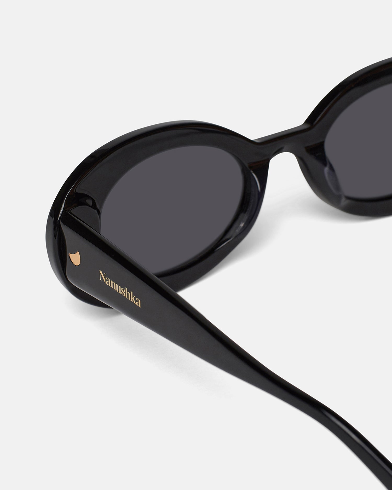 Nanushka Giva - Bio-Plastic Oval Sunglasses - Black
