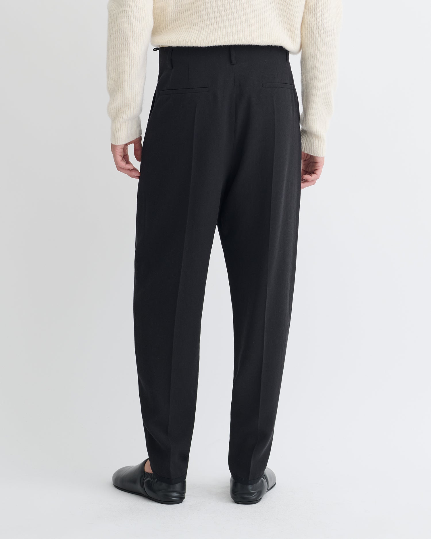 Nanushka Eamon - Crepe Twill Tapered Pants - Black