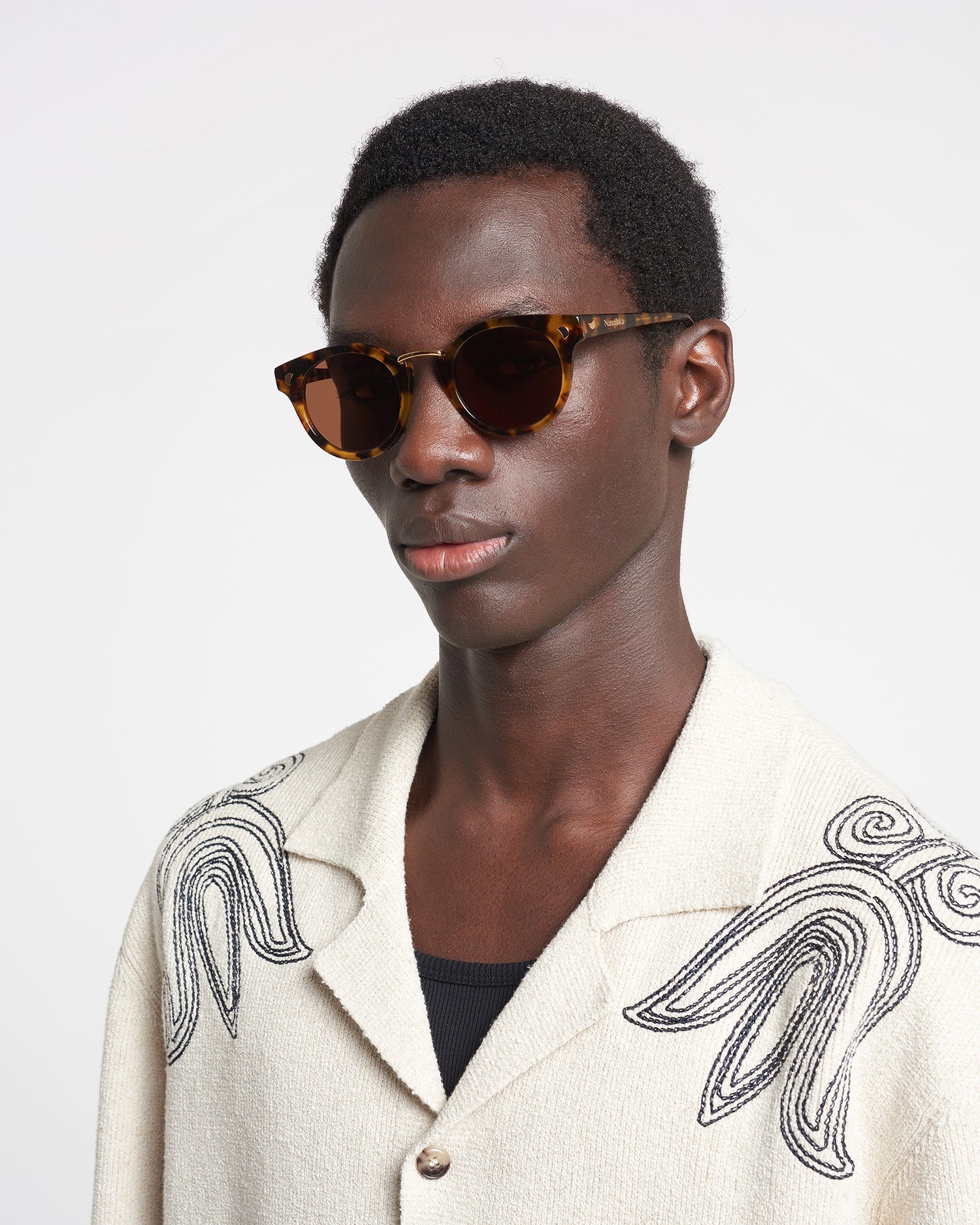 Nanushka Duy - Bio-Plastic Round-Frame Sunglasses - Dark Amber