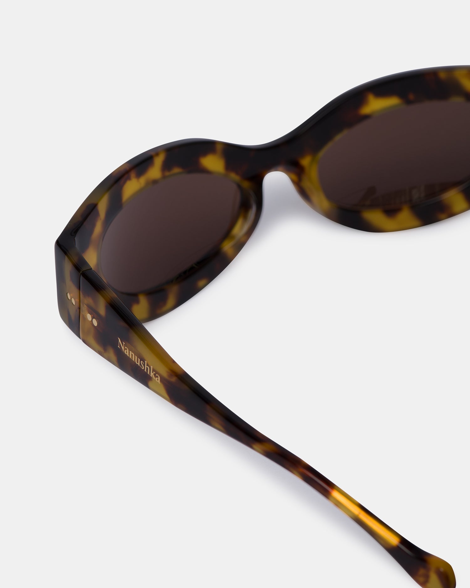 Nanushka Trysta - Bio-Plastic Wrap Sunglasses - Dark Amber