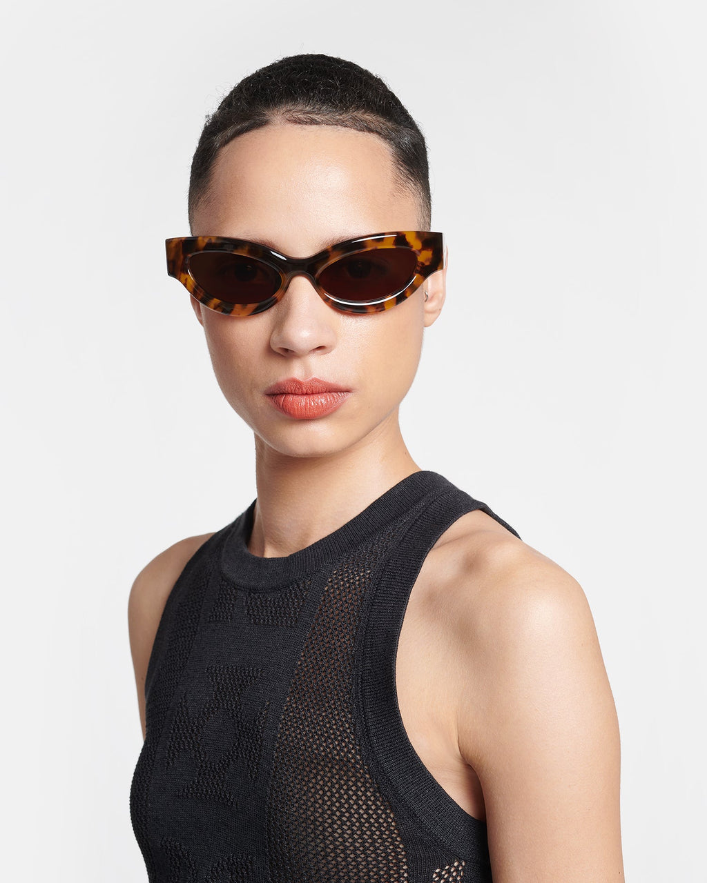 Nanushka Trysta - Bio-Plastic Wrap Sunglasses - Dark Amber