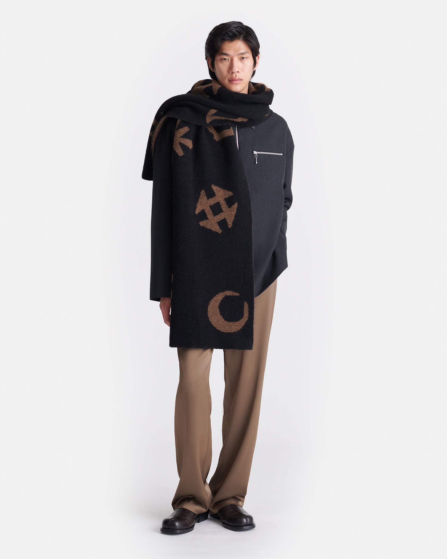 Nanushka Lance - Brushed Alpaca Scarf - Black/Brown