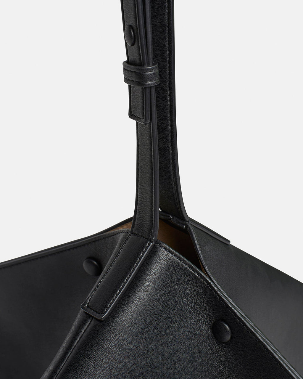 Nanushka The Square Bag Oversized - Alt-Nappa Bag - Black